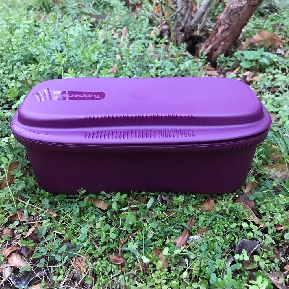 TUPPERWARE MICROWAVE PASTA COOKER 2L/8 CUPS